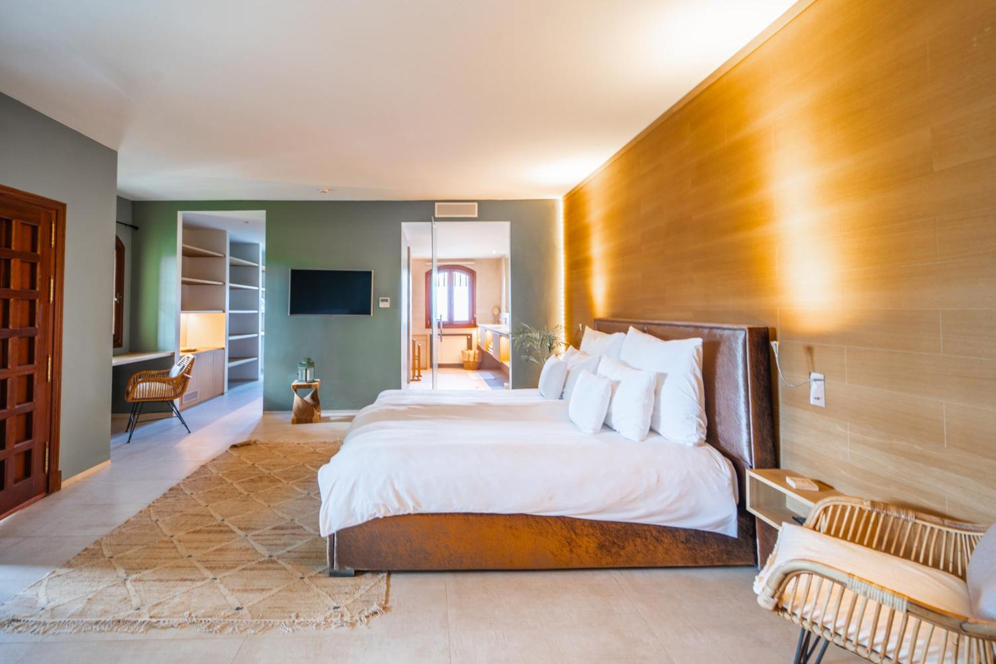Superior Quadruple Room