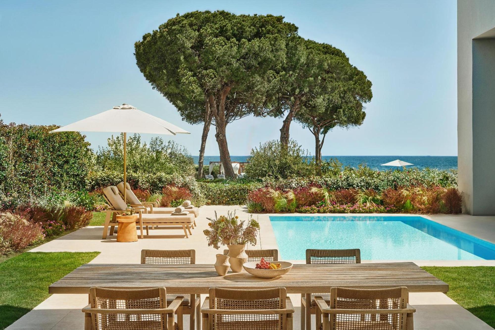 Deluxe Three Bedroom Suite Private Pool Sea View,1698395333:JPEG