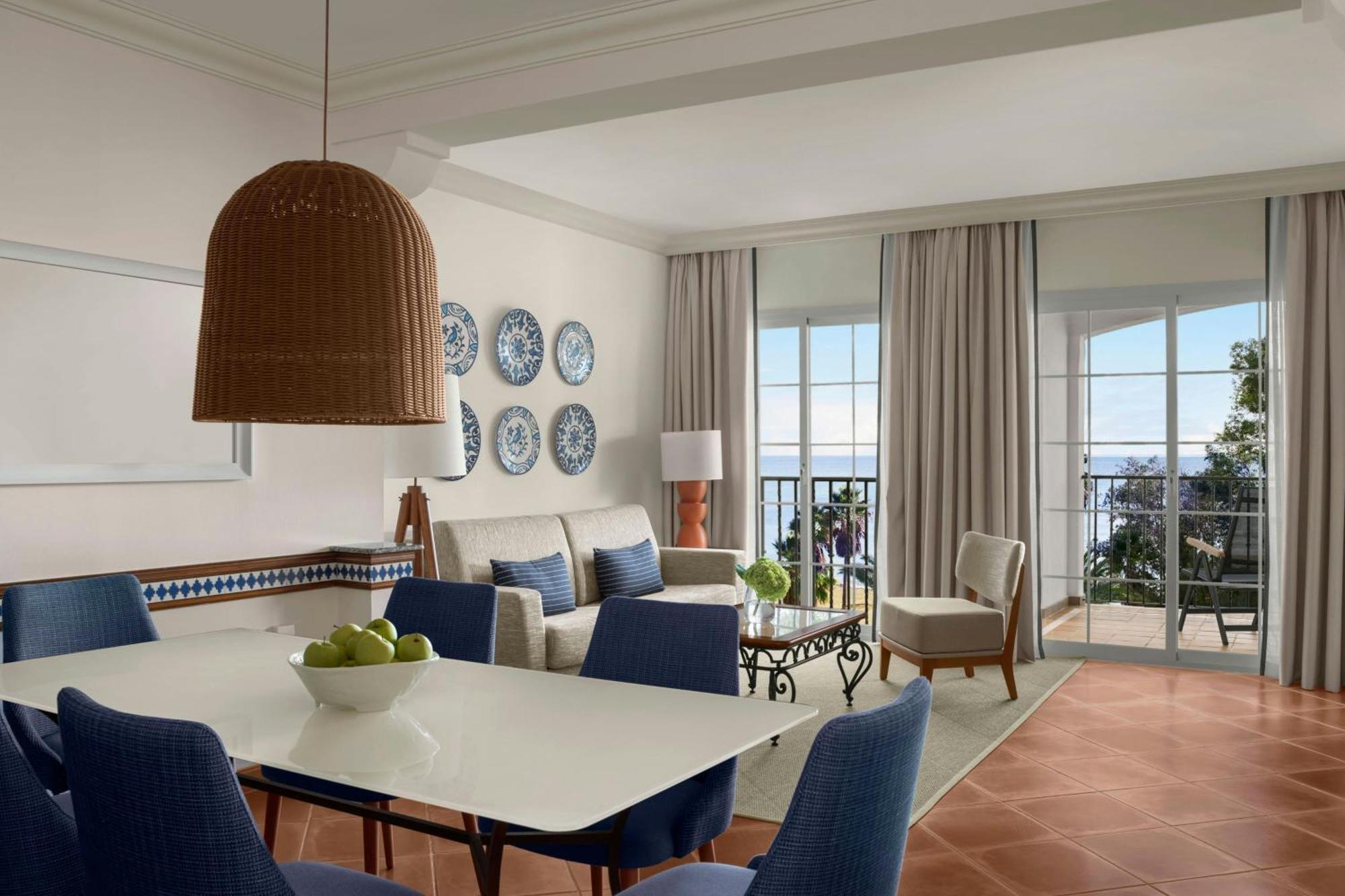 Three-Bedroom Apartment with Balcony